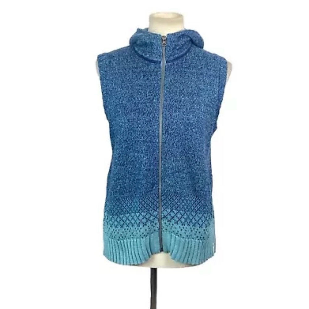 Woman’s Woolrich zip up hooded sweater vest size M